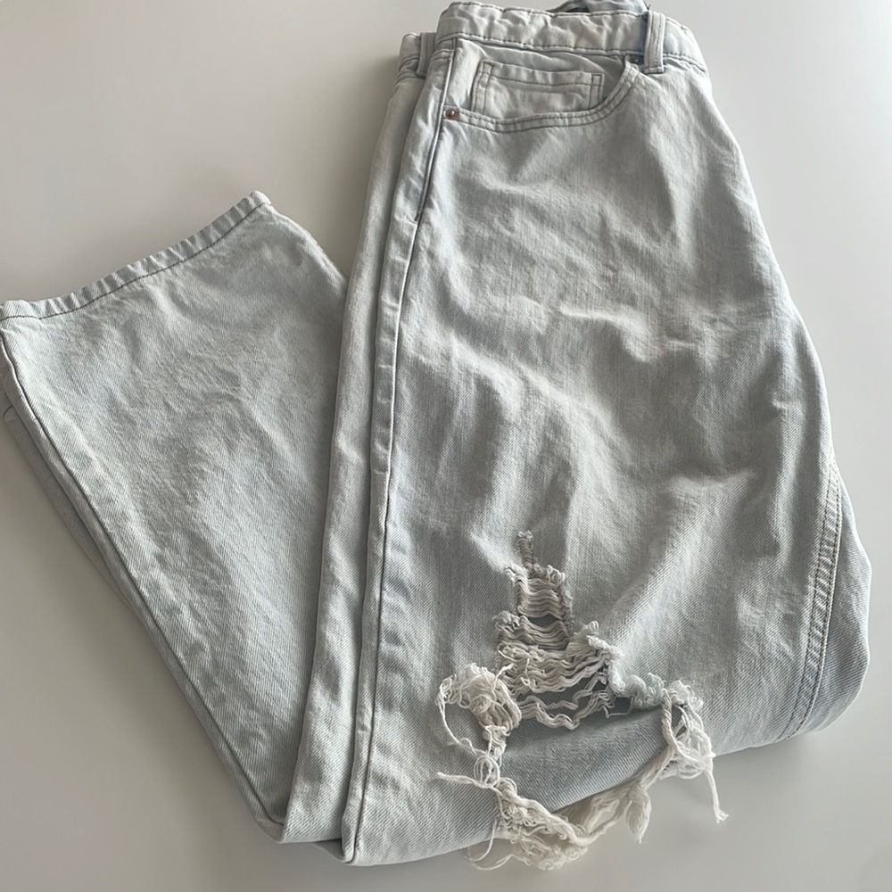 High Rise Super Light Wash Baggy Legs